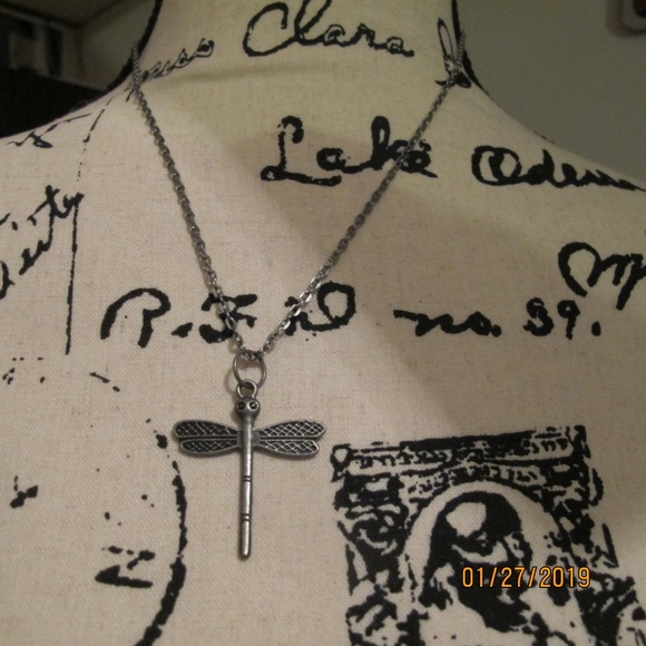 one of a kind dragonfly necklace - Picture 2 of 2